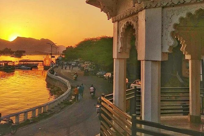 Full-Day Udaipur Sightseeing Private Tour with optional Guide - Jagmandir Palace on the island: calm marble across the water