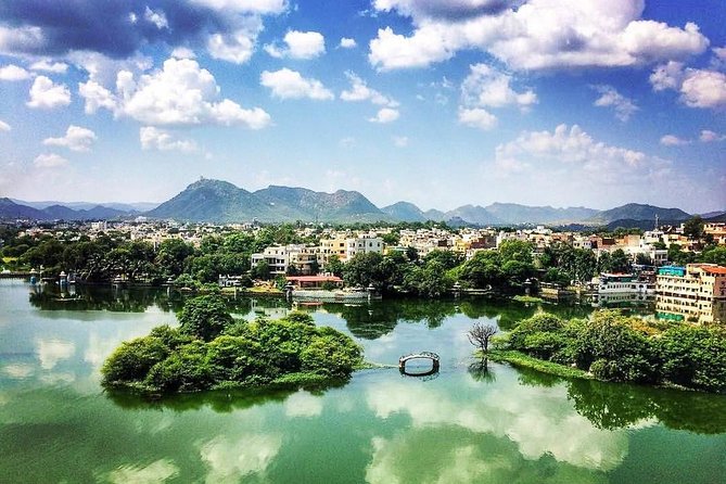 Full-Day Udaipur Sightseeing Private Tour with optional Guide - Who this private Udaipur day tour is best for