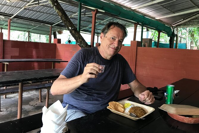Glimpses Of Goa: Churches,Temple and Spice Plantation - Sancoale Hindu Temple, short visit, big reminder about dress code