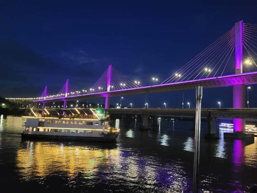 Goa: Dinner Cruise Party with Hotel Transfer Option - The first hour: live DJ, games, and that AC dance floor