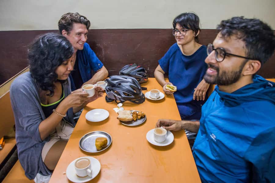 Goa: Old Goa and Divar Island E-Bike Tour with Snacks - E-bike handling, safety gear, and how to make the ride easy