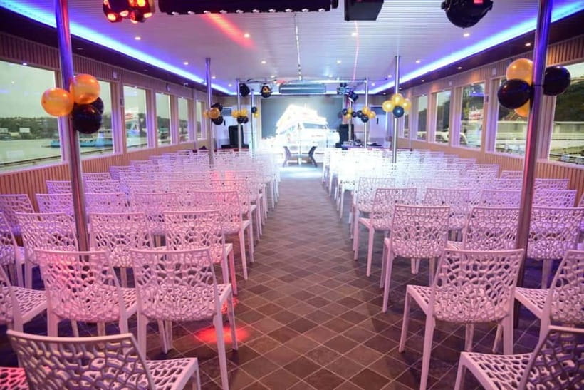 Goa: Triple Deck Family Dinner Cruise and Performances - Why the Mandovi River dinner cruise feels like a Goa evening, not just dinner