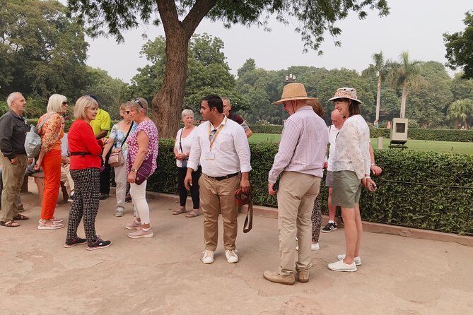 Golden Triangle Tour 3 Days - Day 3 in Jaipur: City Palace, Hawa Mahal, Amber Fort, then Jantar Mantar and Jal Mahal