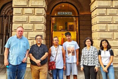 Group Guided Walking Tour in Fort and Colaba