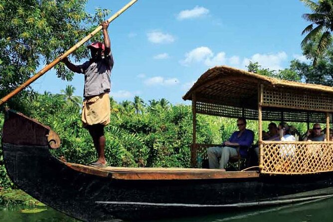 Half Day Village Backwater Eco Country Boat Cruise :Group Tour from Fort Cochin - Kerala Backwaters by Non-Mechanized Boat from Fort Cochin