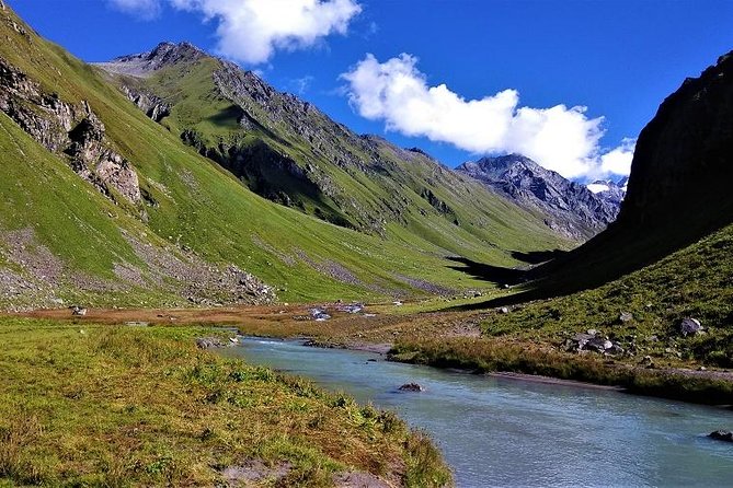 Har Ki dun Trek by Himalaya Shelter - Kalkatidhar to Har Ki Dun and Marinda Tal (Day 4): the headline day