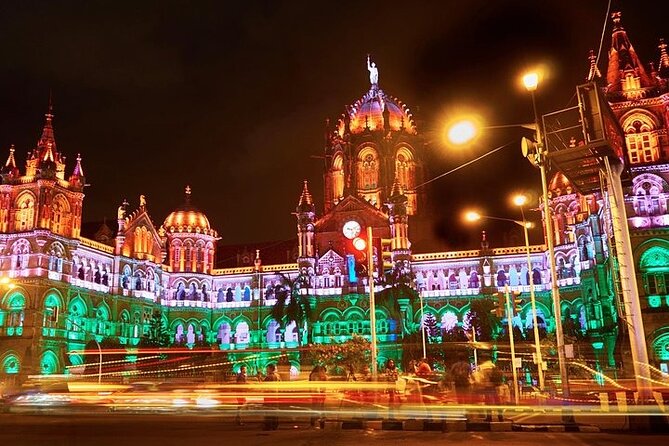 Highlights of Mumbai Sightseeing Tour: TRAVELLERS CHOICE AWARDED - CSMVS Museum Stop and Crawford Market, The City in Two Moods