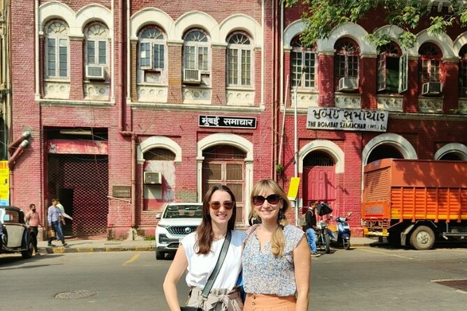 Highlights of South Mumbai Guided Private Tour in AC Vehicle - Where You Start, and Why the Meeting Point Is Handy