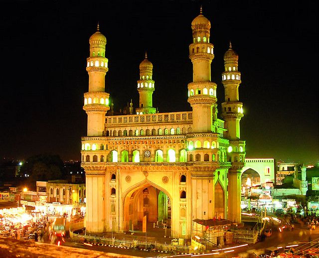 Hyderabad Private Full-day Sightseeing Tour - Charminar and Mecca Masjid in the Old City: where the day starts strong