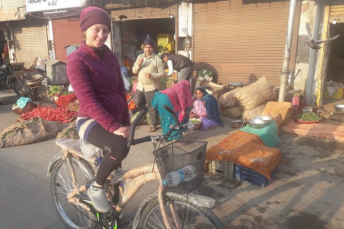 I Bike Inside Jaipur - Albert Hall Museum in 10 minutes: British-era context without the overload