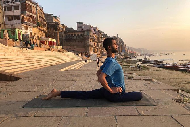 INDIVIDUAL YOGA CLASS - BEGINNER / ADVANCED Sunrise Yoga with Ayush in Varanasi - Sunrise Yoga at Dashashwamedh Ghat, Why It Works