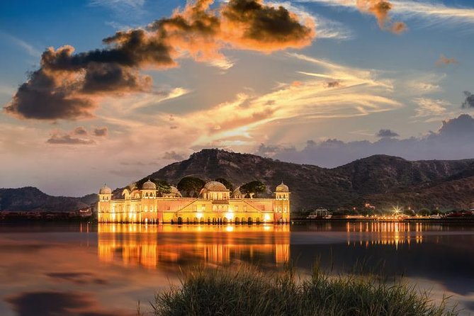 Jaipur Amer Fort, Jal Mahal & Stepwell Private Half-Day Tour - Tickets, price, and what the real cost looks like