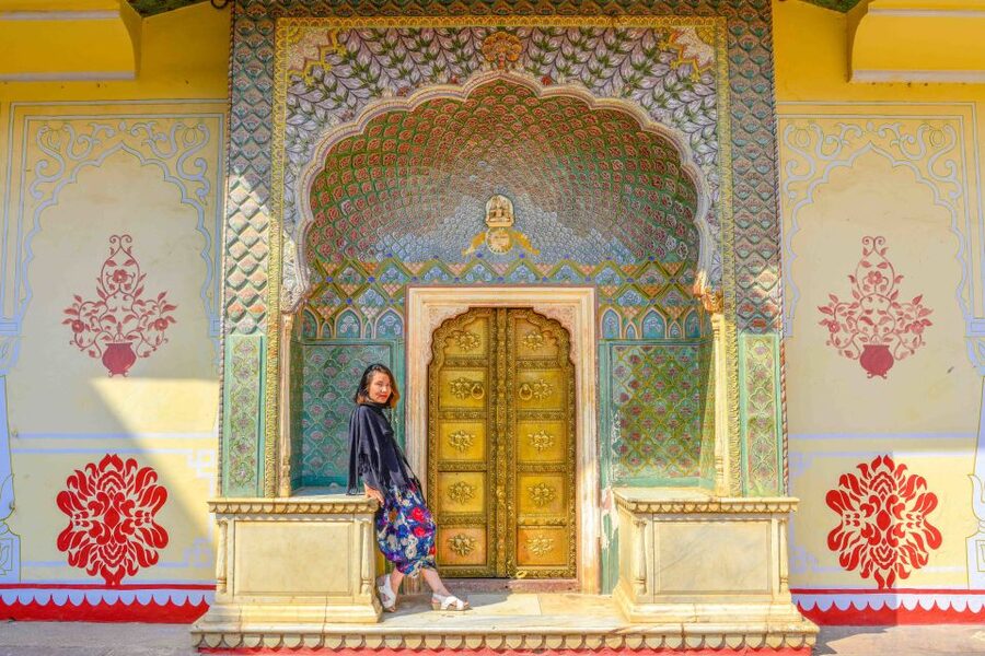Jaipur City Tour: City Palace, Jantar, Hawa & Jal Mahal - Jantar Mantar UNESCO observatory: the big stone sundial and why it matters