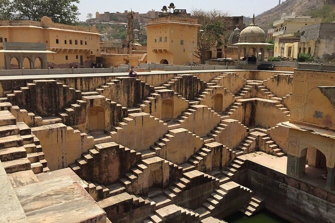 Jaipur City Tour with a Licensed Guide - Price and Value: Why $10 Can Be Both Great and Misleading