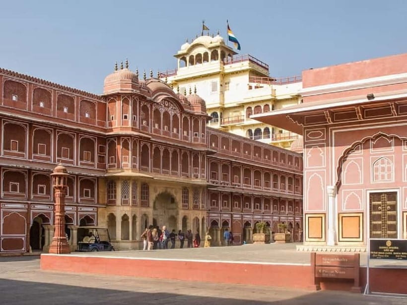 Jaipur: Elephant Activities Feed, Paint & Ride with Pickup - Elephant painting in Rajasthani tradition using plant-based colors