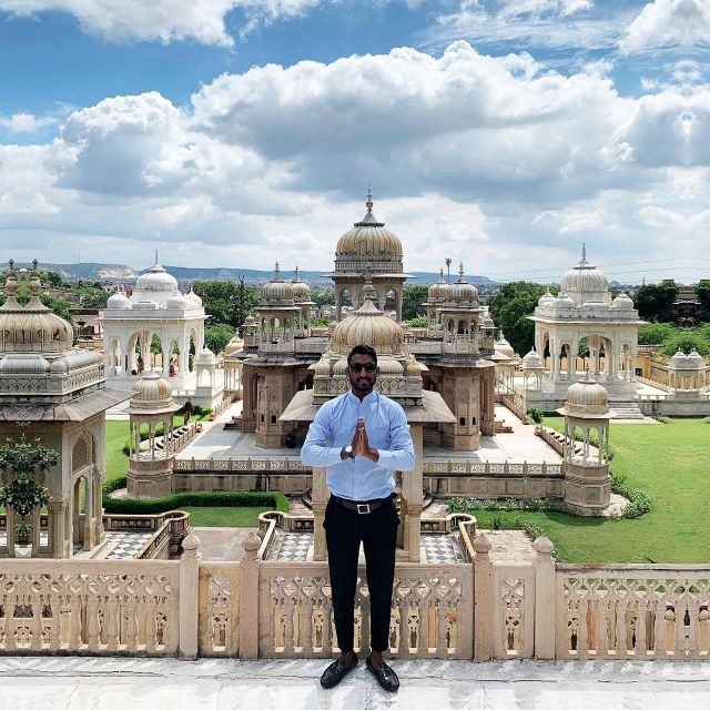 Jaipur: Full-Day Sightseeing Tour with Guide and Lunch - City Palace complex: royal residence turned museum