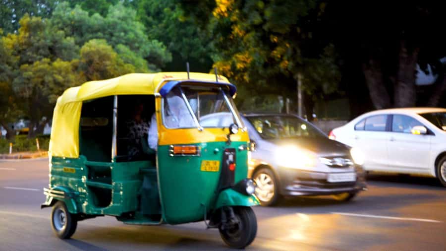 Jaipur: Half-Day or Full-Day Tour with Flower Market - Old Walled City Big Names: Hawa Mahal, City Palace, and Jantar Mantar