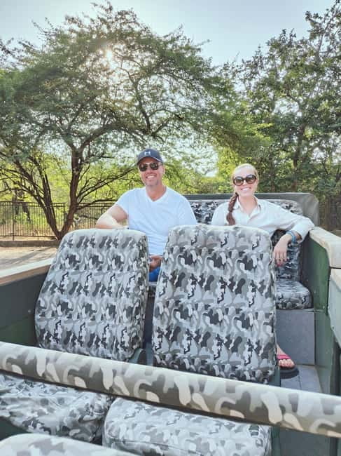 Jaipur: Jhalana Amagarh Leopard Reserve 4×4 Jeep Safari - Timing in Jaipur: why mornings can be cold and sunsets can pay off