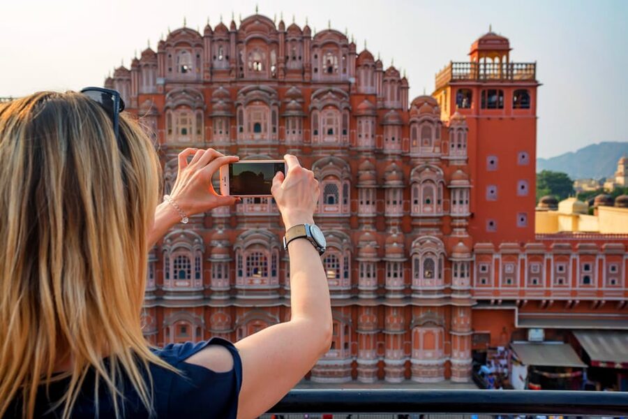 Jaipur: Private Customised City Tour - Off-the-beaten detours: stepwell calm, craft culture, and haveli evenings
