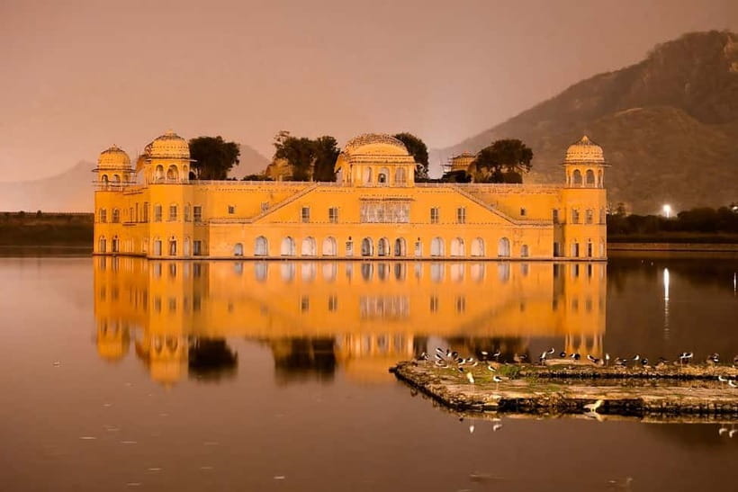 Jaipur: Private Evening Tour with Monkey Temple Sunset - Start time, pacing, and why the Monkey Temple walk matters