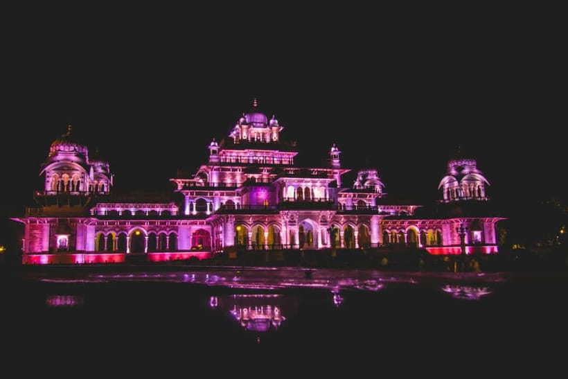 Jaipur: Private Evening Tour with Monkey Temple Sunset - Jal Mahal photography, with Man Sagar Lake doing most of the work