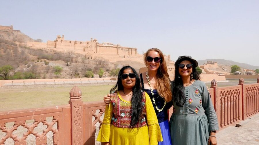 Jaipur: Private Full Day City Sightseeing Tour with Guide - Jal Mahal on Man Sagar Lake: your scenic reset from the big monuments