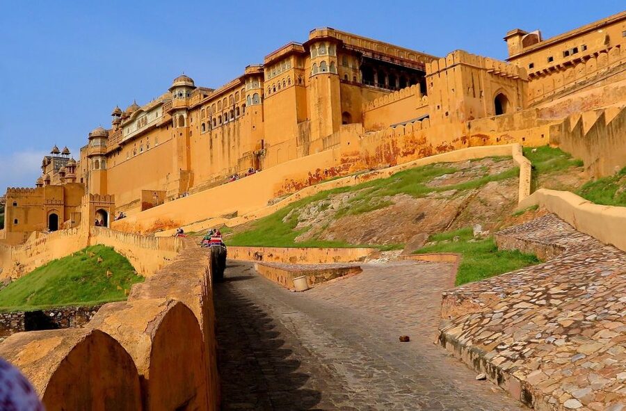 Jaipur: Private Full-Day City Tour by Tuk-Tuk or Car - Jantar Mantar: When Math Becomes Architecture
