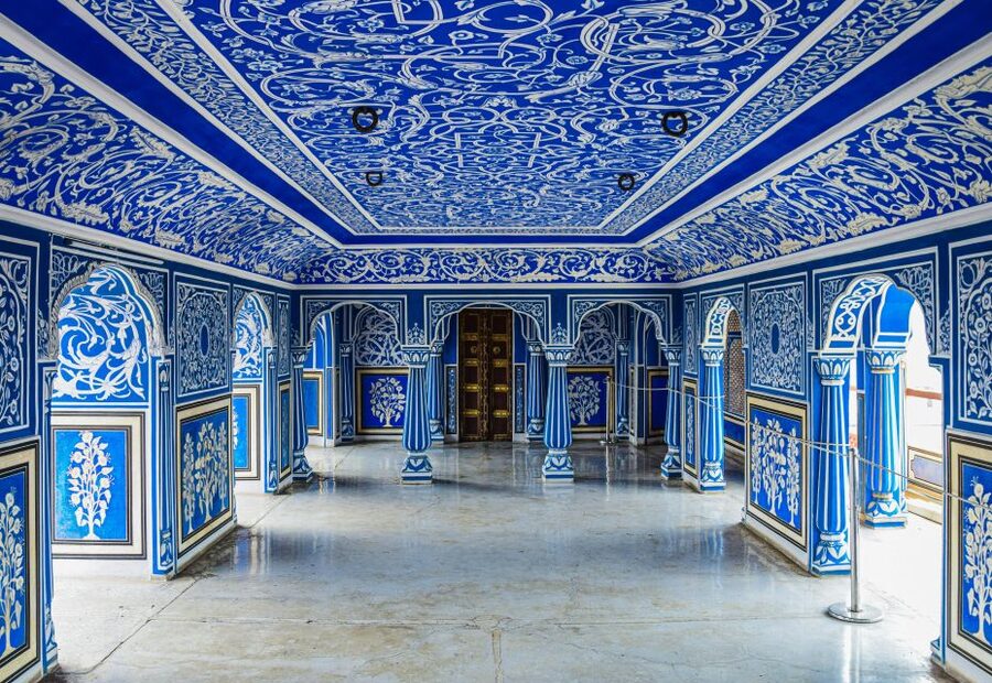 Jaipur: Private Full-Day City Tour By Tuk-Tuk with Pick-Up - Jal Mahal on Man Sagar Lake: 30 Minutes of Classic Views
