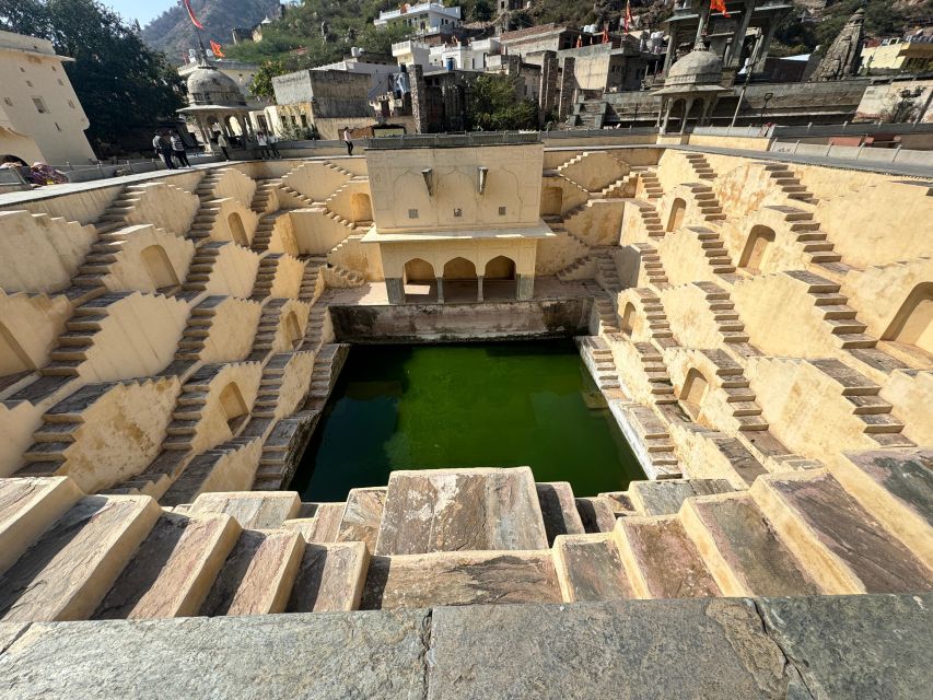 Jaipur: Private Full Day Sightseeing Tour By Car with Guide - Why Jaipur feels easier with a private car and guide