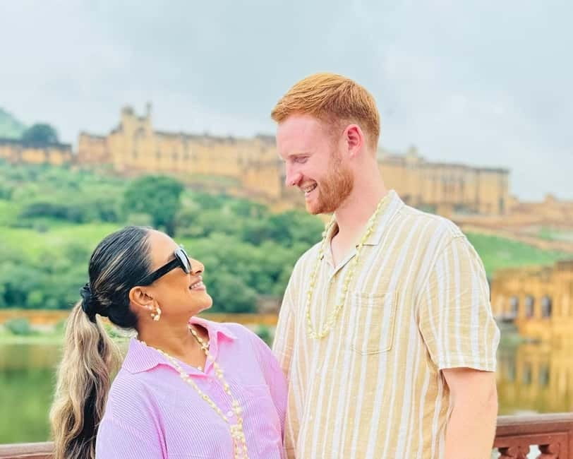Jaipur: Private Full Day Sightseeing Tour By Car with Guide - Hawa Mahal, City Palace, and Gaitor Ki Chhatriyan: royalty seen from three angles