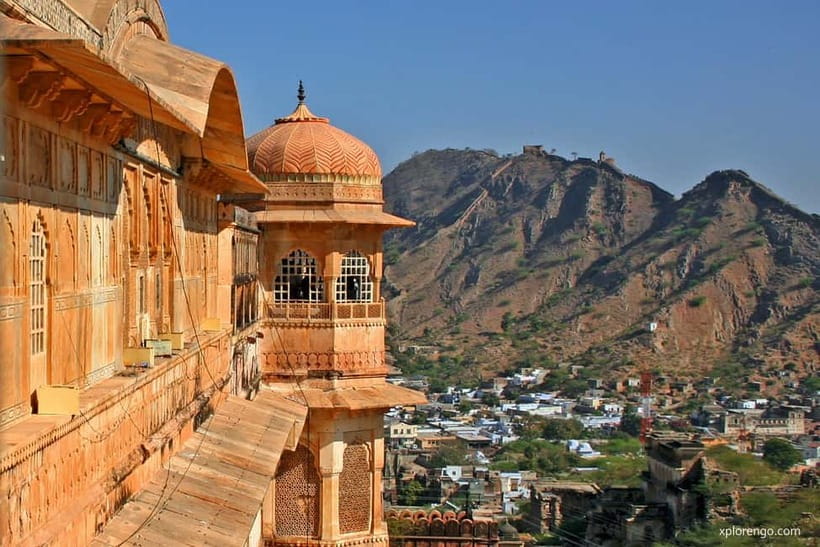 Jaipur: Private Full Day Sightseeing Tour By Car with Guide - Transport details that matter in Rajasthan heat