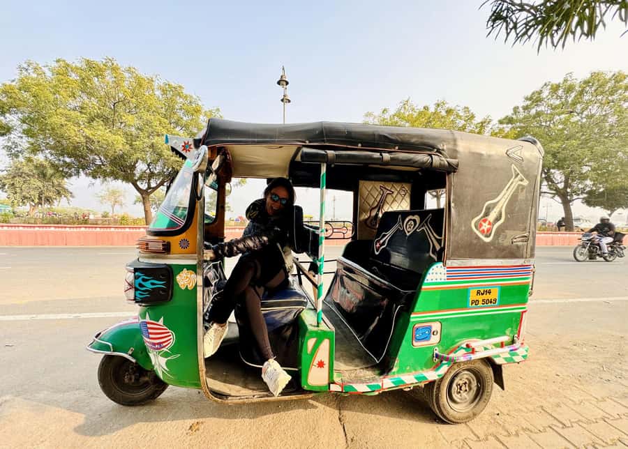 Jaipur: Private Full-Day Sightseeing Tour by Tuk-Tuk - Key Stops That Make This Day Feel Complete