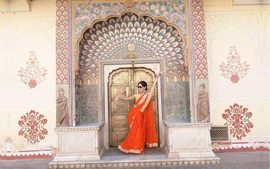 Jaipur: Private Tour for Instagram and Photography Lovers - Hawa Mahal and Jantar Mantar, Two Facades and One Big Stone Sundial