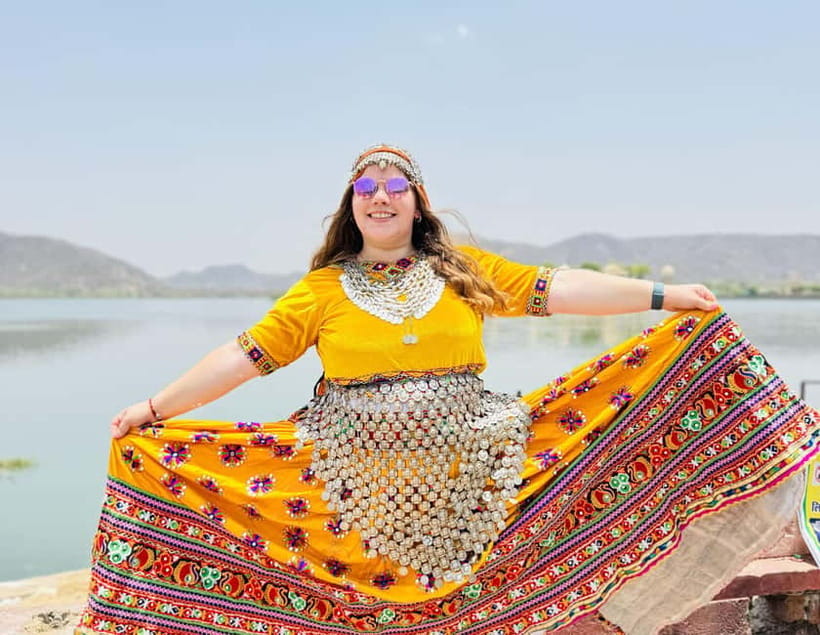 Jaipur: Private Tour for Instagram and Photography Lovers - Royal Gaitor Chhatriyan and the Stone-Carving Shots That Feel Cinematic