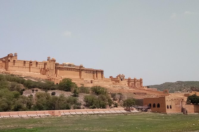Jaipur Sightseeing Tour with Private Car and Driver - Hotel pickup, A/C comfort, and what makes the ride worth it
