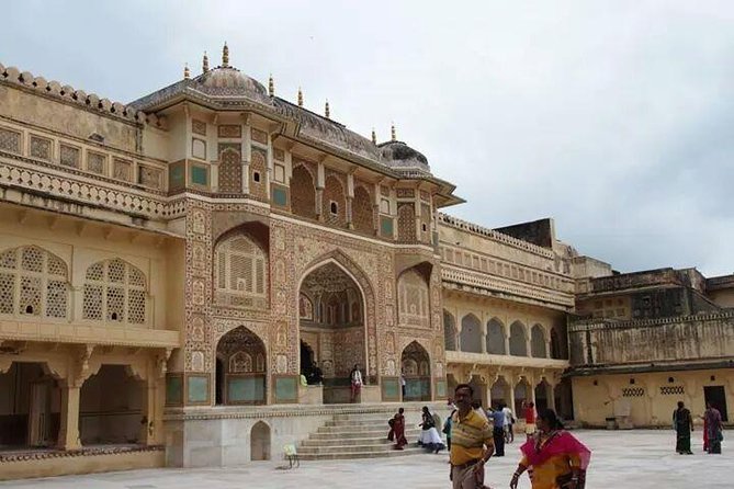 Jaipur Sightseeing Tuk-Tuk Tour - Jantar Mantar: the stone sundial that still does its job