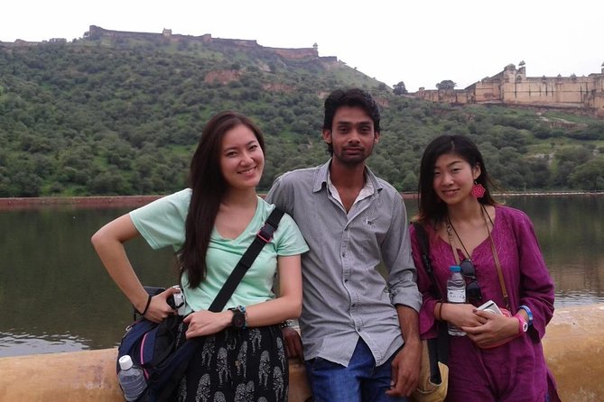 Jaipur Sightseeing Tuk-Tuk Tour - Royal Gaitor Tombs and Jal Mahal: quieter contrasts between the big icons