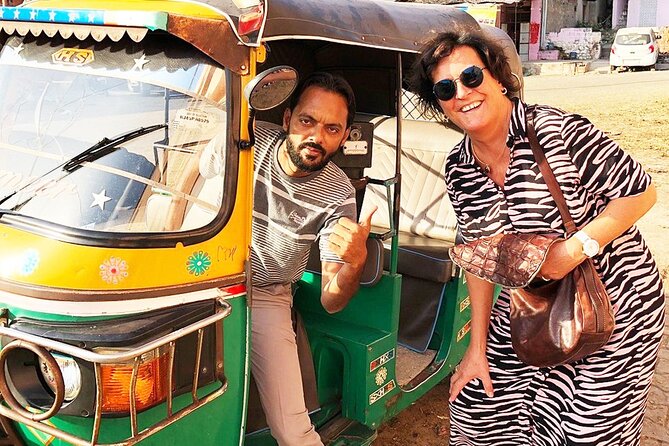 Jaipur Tour by Tuk-Tuk or Car with Flower Market - Tuk-tuk vs car in Jaipur, what you gain in real life