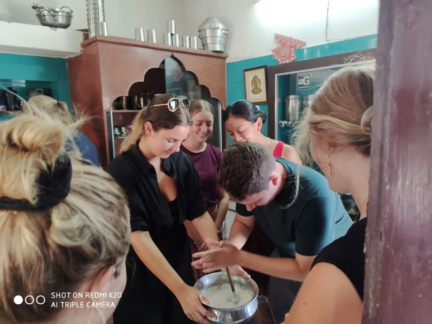Jodhpur 9 Dishes Cooking Class Experience pickup and drop - A Local Family Kitchen Makes the Difference in Jodhpur