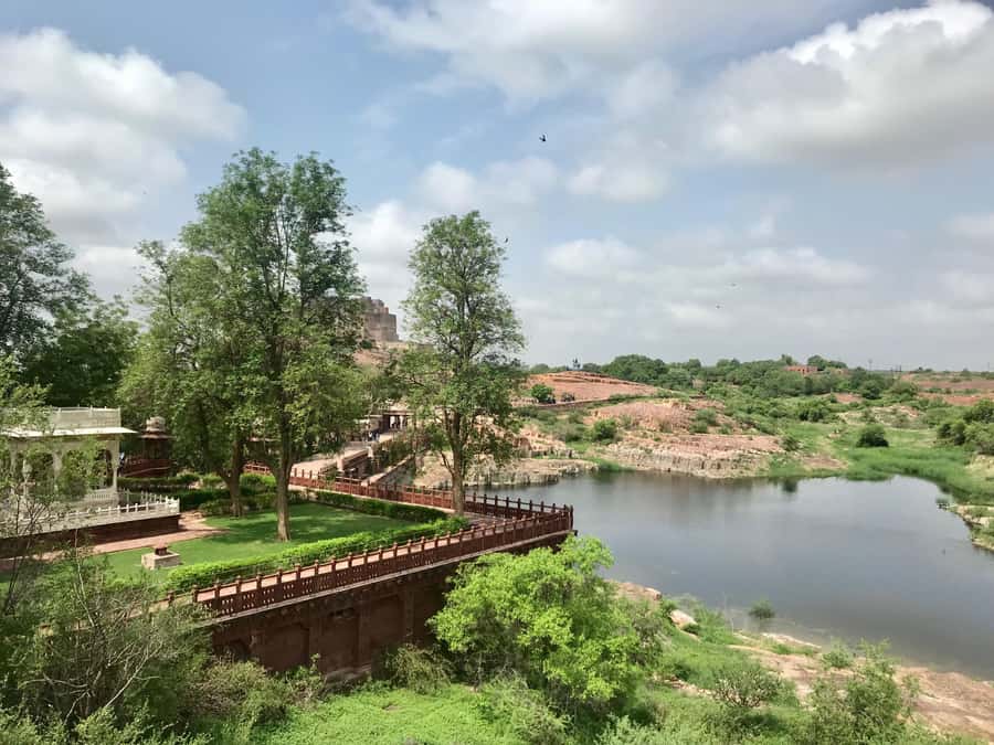 jodhpur blue city walking tour with guide - Shops, Insider Tips, and the Shopping Side (If You Want It)