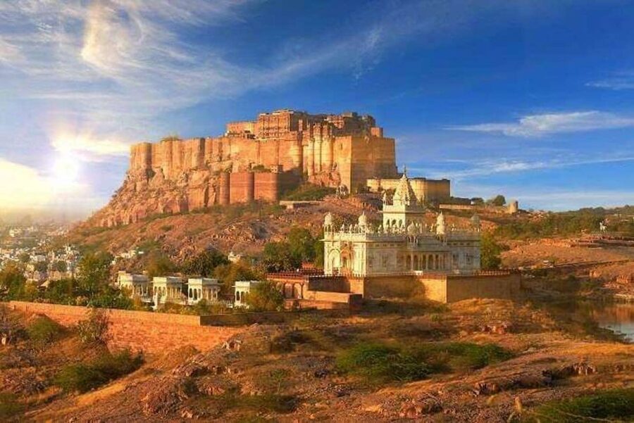 Jodhpur: City Tour by Three-Wheeler Tuk Tuk - Umaid Bhawan Palace: Why This Palace Exists, and What You Get Now