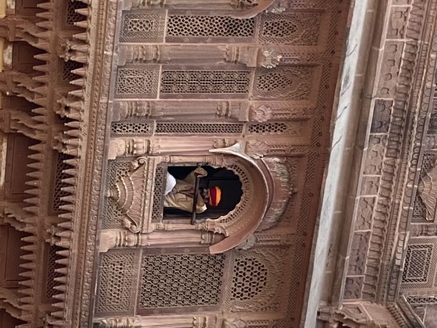 Jodhpur: Mehrangarh Fort and Blue City Private Guided Tour - Blue City lanes, Clock Tower market vibes, and Pachetia Hill photos