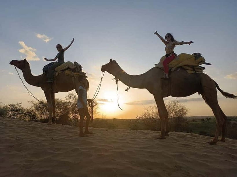 Jodhpur: Overnight Stay in Desert with Camel Safari - Jodhpur to Osian Temples, then a village welcome