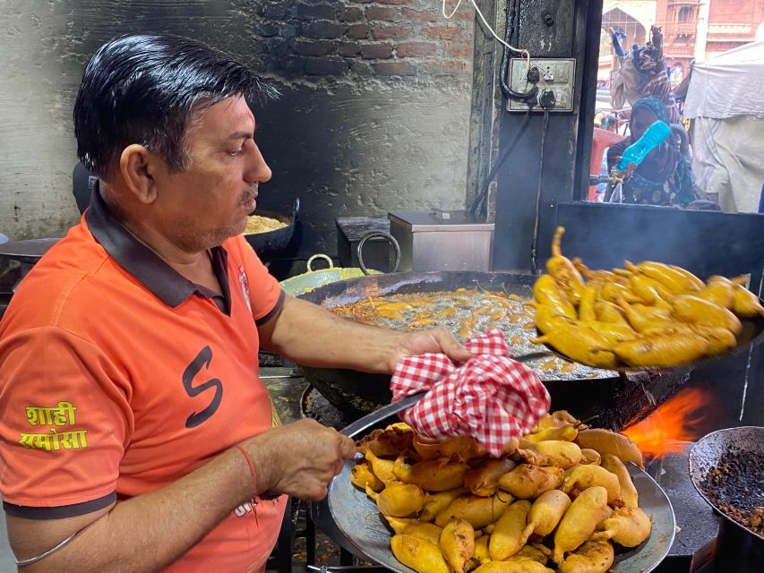 jodhpur: street food tour with over 8 food tastings - Why This 2-Hour Jodhpur Street Food Walk Feels Efficient