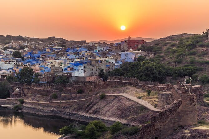Jodhpur Tour : Fort, Jaswant Thada, Step-Well & Local Bazaar - What this tour costs, and what you get for $13.99
