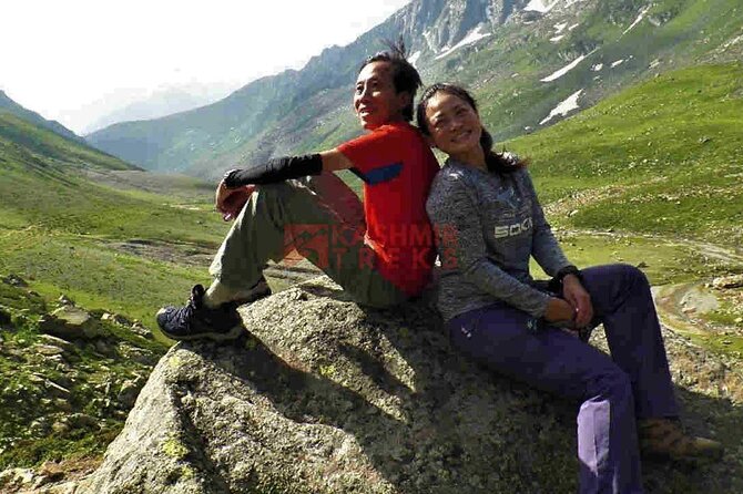 Kashmir Great Lakes Trek - Day 1: Srinagar pickup and the Sonamarg basecamp night
