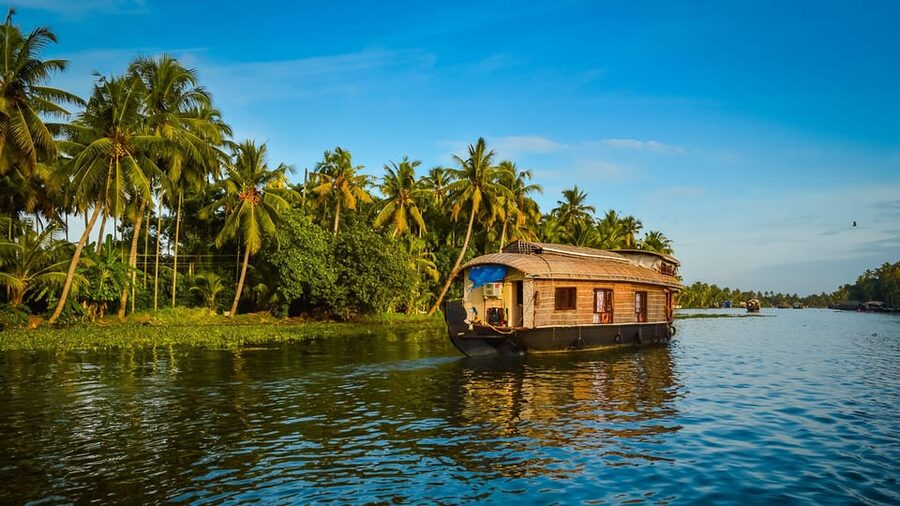 Kochi: Backwater Exploration in Village: Free Pickup & Drop - Shorter half-day version: same crafts, tighter flow