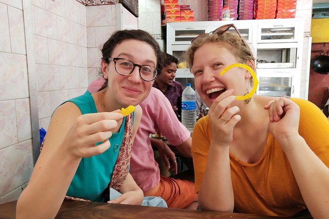 Kochi Tour Guide -A Heritage walking tour in Fort kochi and Mattancherry ! - Starting at Kashi Art Café, ending in Jew Town