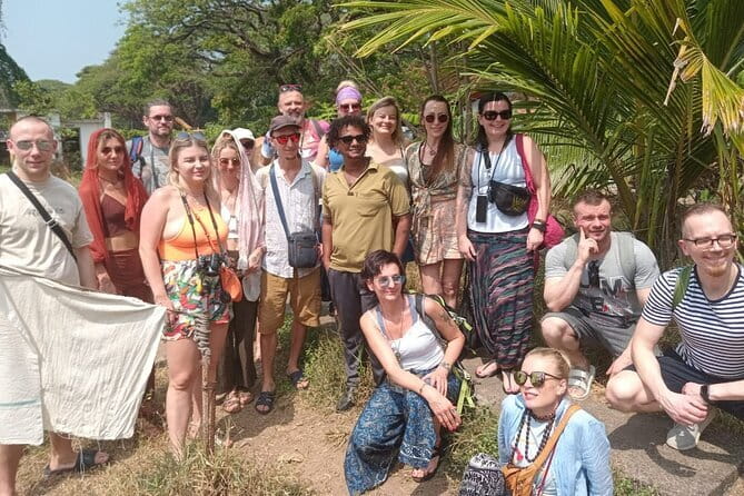 Kochi Tuk-Tuk Sightseeing Tour with Cruise Ship Pickup - Indo-Portuguese Museum and Santa Cruz Cathedral Basilica: culture stops, not just buildings