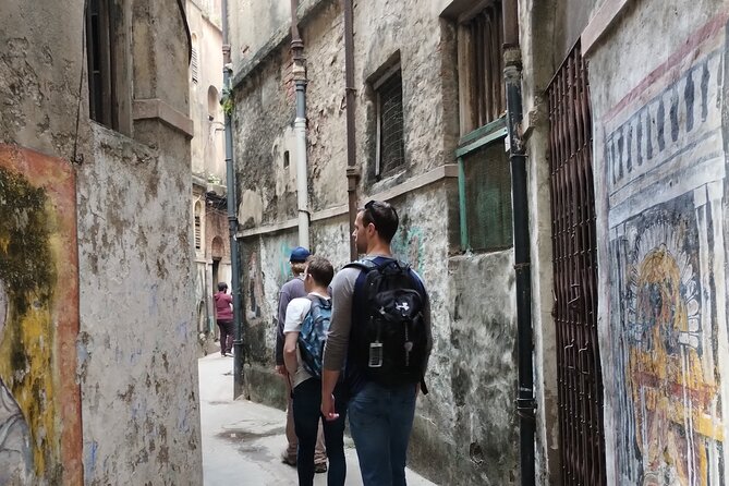 Kolkata - A Sea of Faces and A Thousand Places (local guide) - BBD Bagh for Victorian Calcutta and heritage business-district sights
